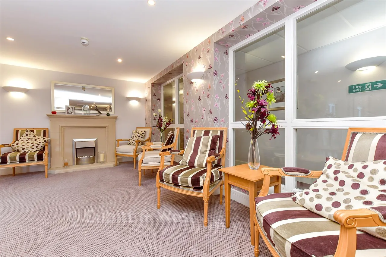Waterloo Road, Epsom, KT19, photo 20