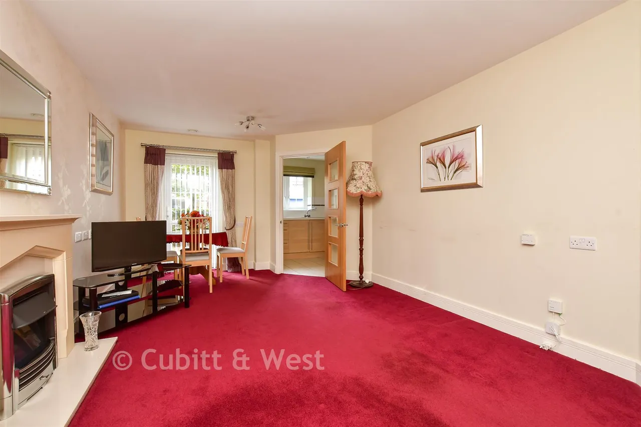Waterloo Road, Epsom, KT19, photo 25