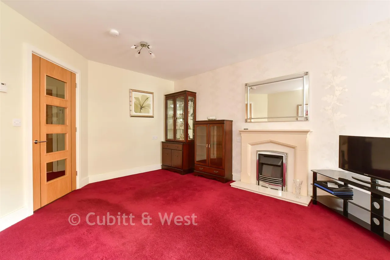 Waterloo Road, Epsom, KT19, photo 7