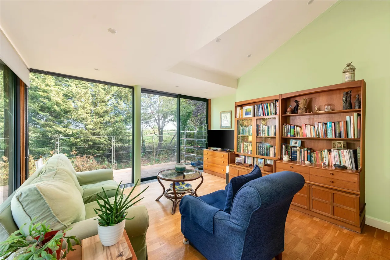 Hilltop Farm, Little Hill, LU7, photo 15