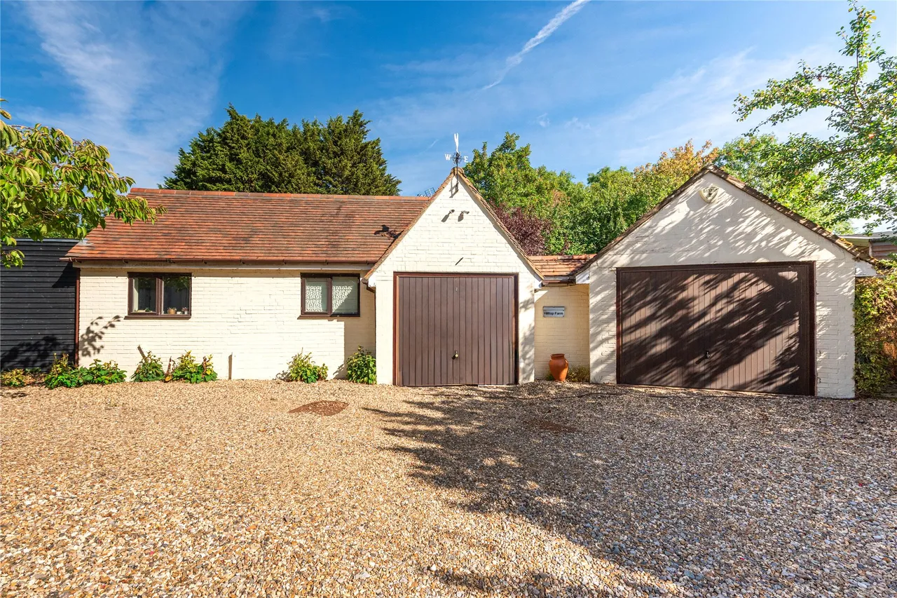 Hilltop Farm, Little Hill, LU7, photo 14