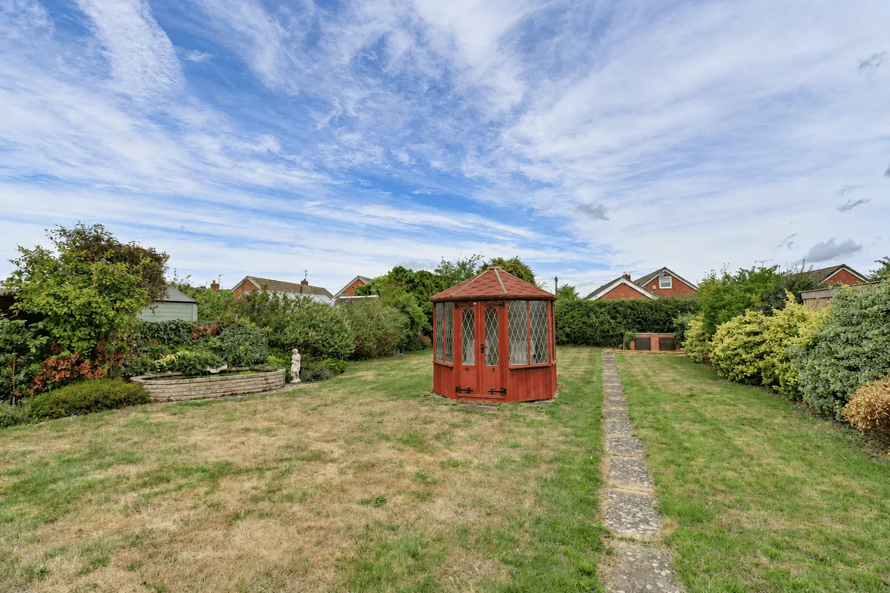 East Green, Messingham, DN17, photo 16