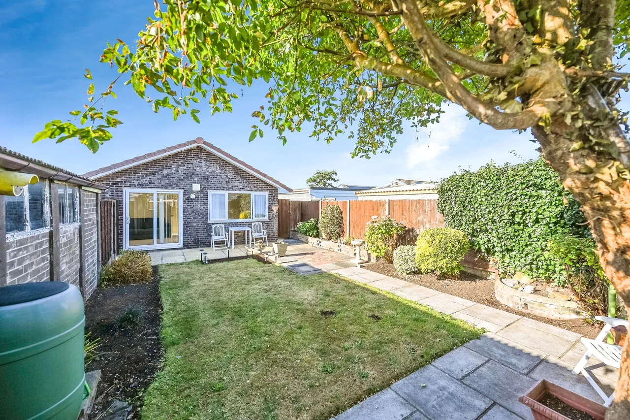 Crockleford Avenue, Southport, photo 11