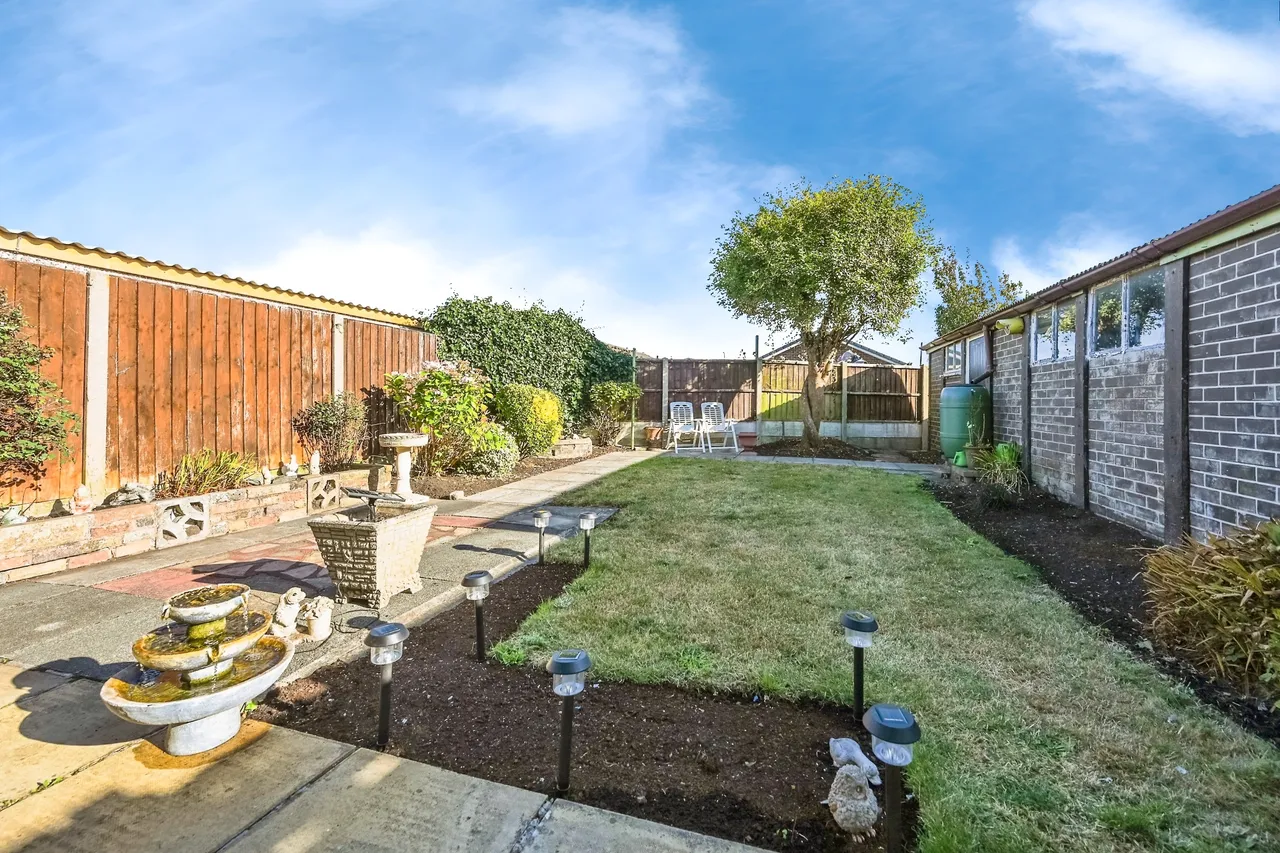 Crockleford Avenue, Southport, photo 12