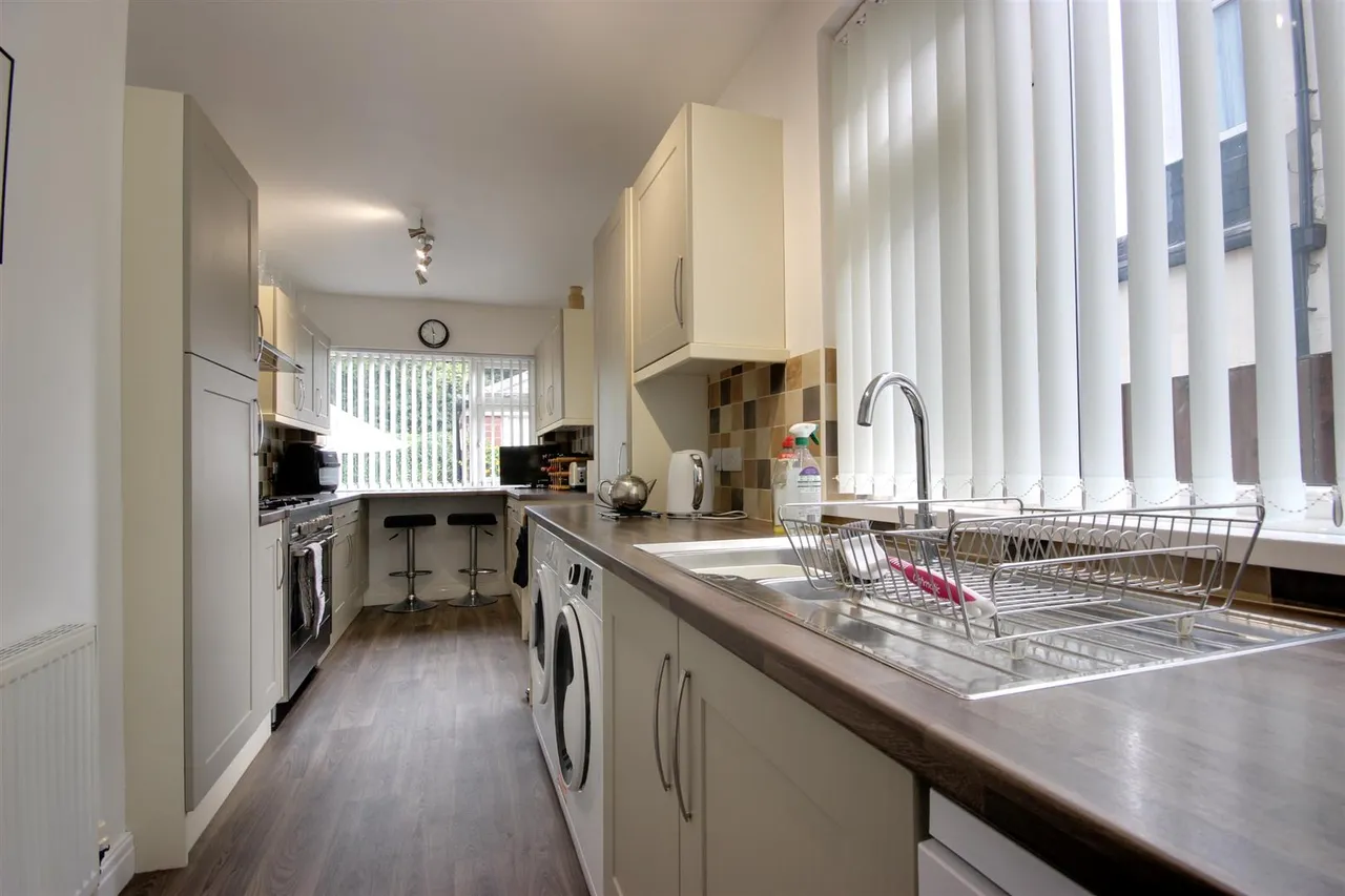 Overland Road, Cottingham, photo 7