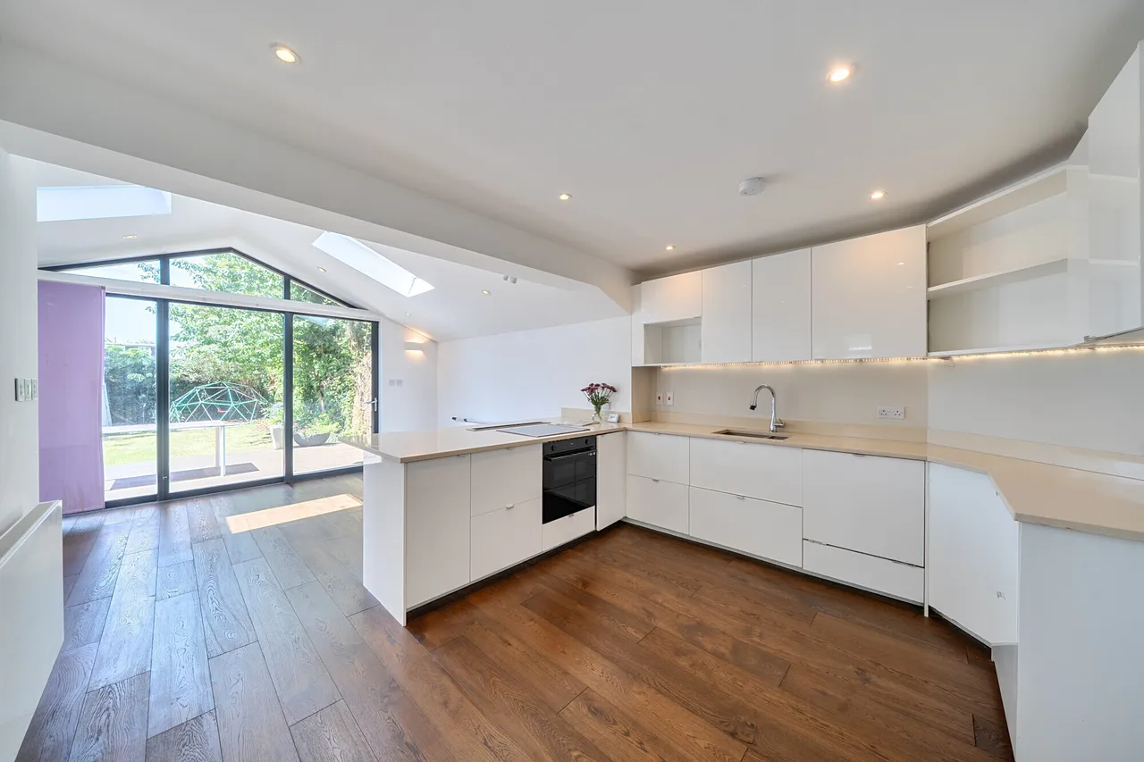 Townsend Way, Northwood, HA6, photo 2