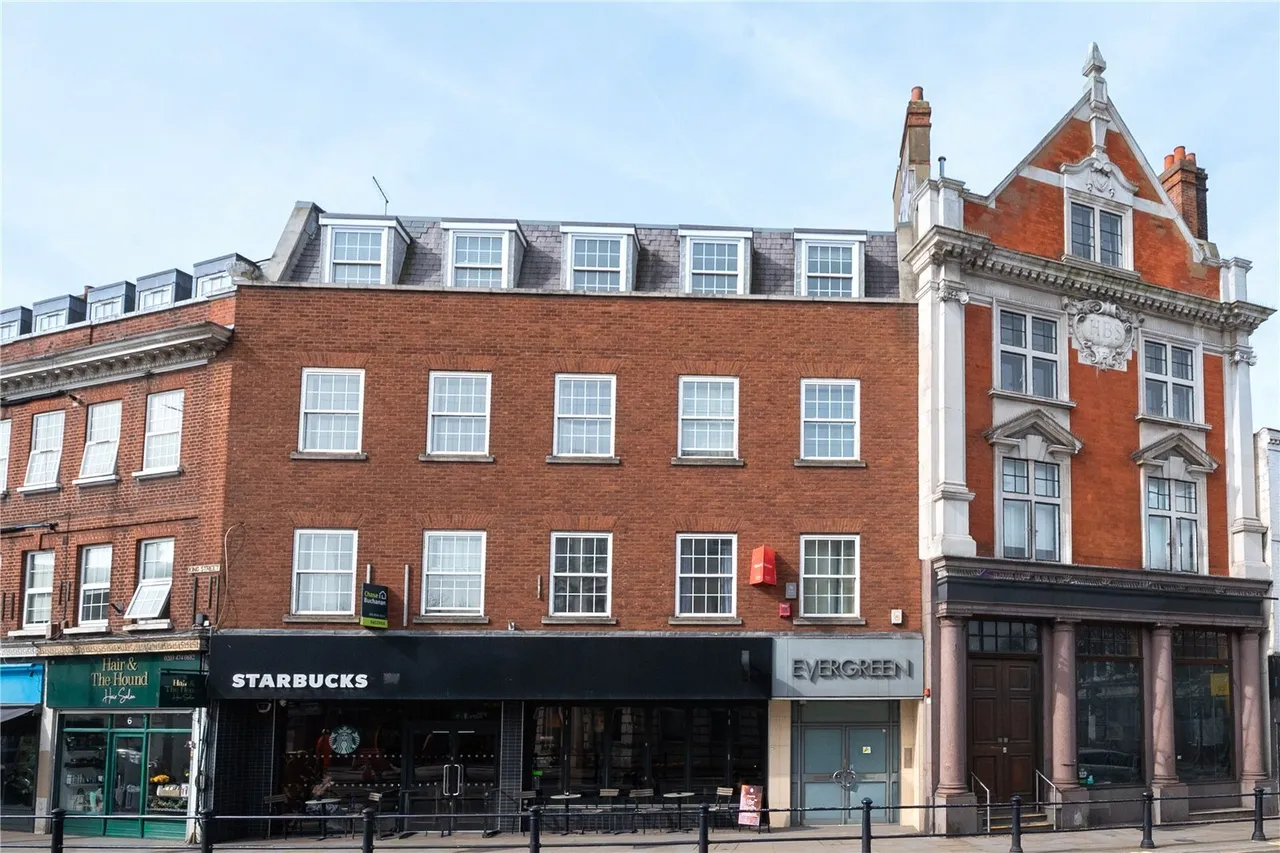 1 bed flat for sale, King Street, Twickenham, TW1