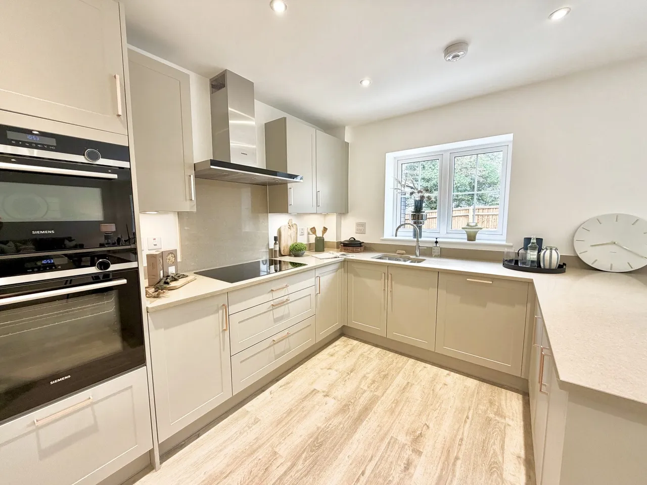 The Kensworth Station Road, Bow Brickhill, MK17, photo 10