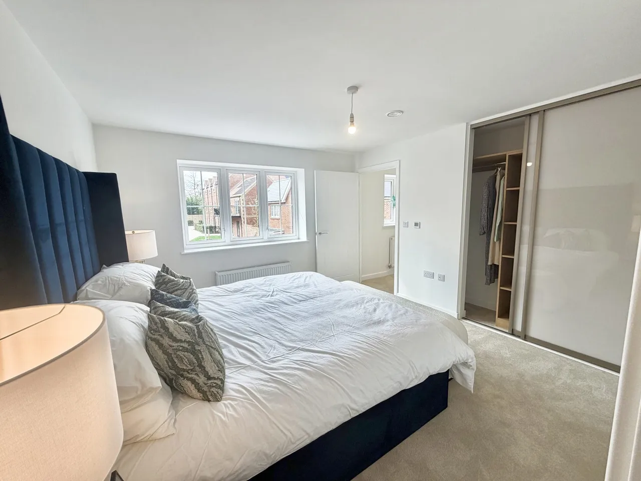 The Kensworth Station Road, Bow Brickhill, MK17, photo 13