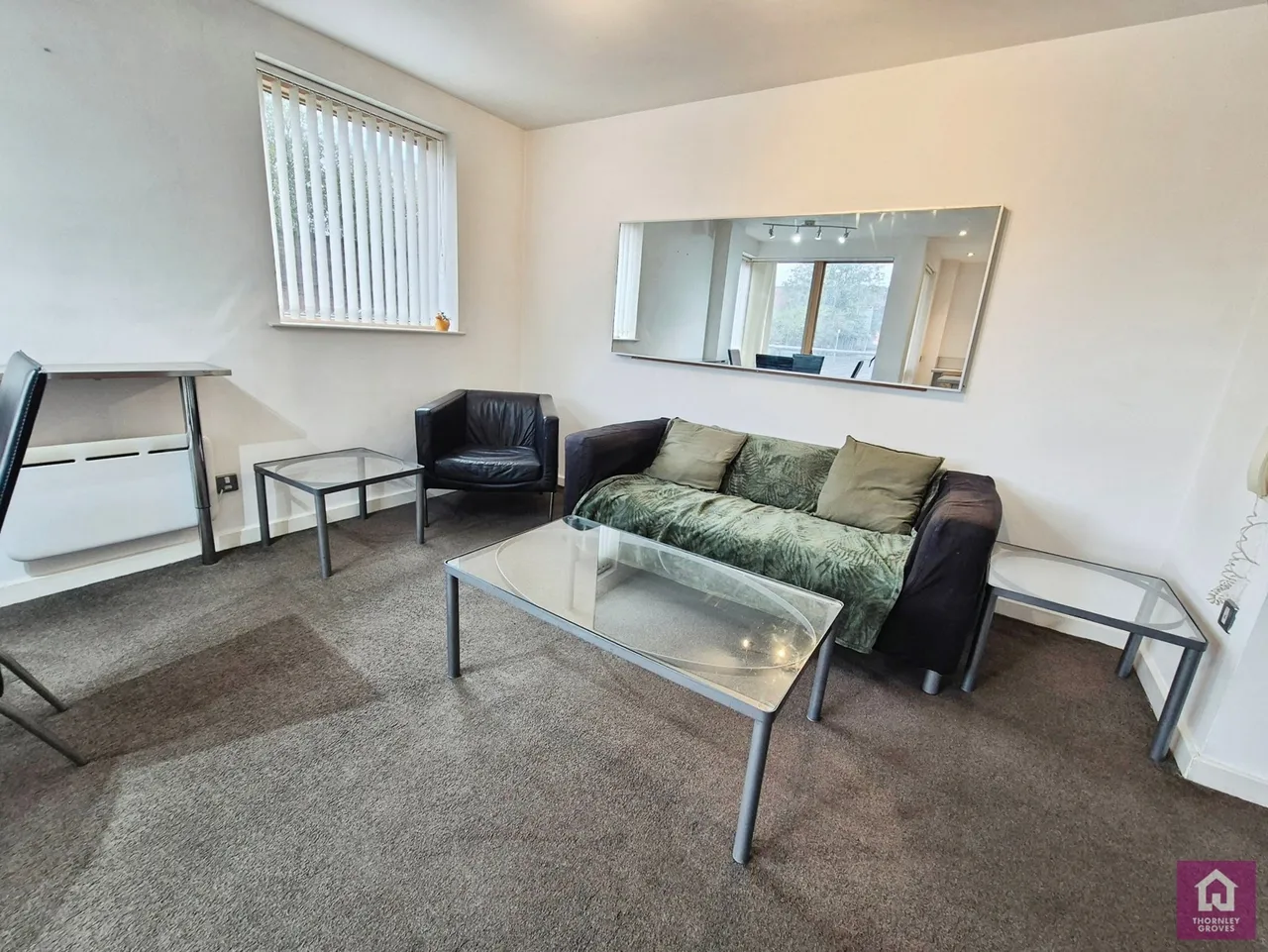 2 bed flat to rent, Lord Street, Green Quarter, M4