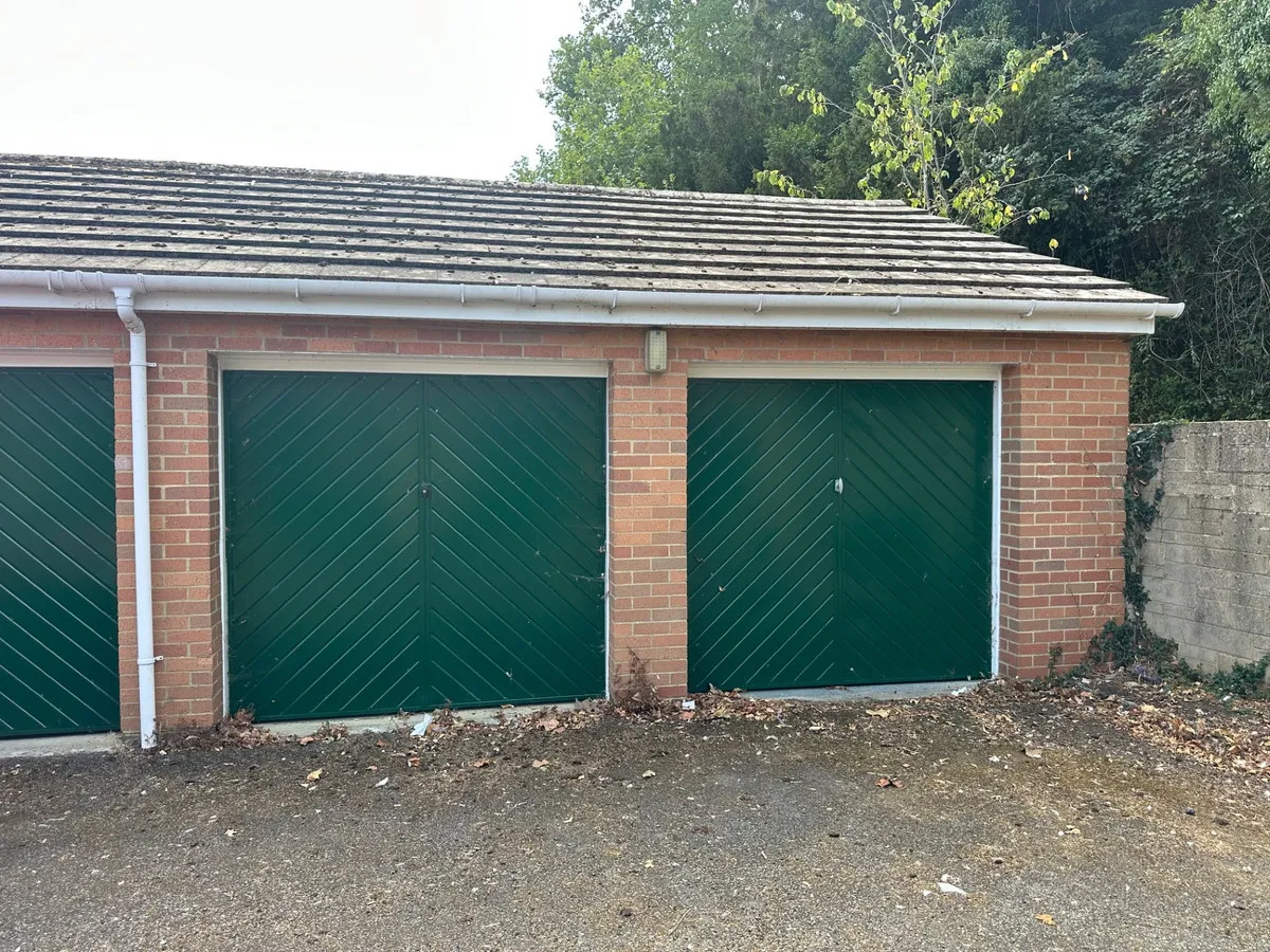 Swindon, SN6, photo 14