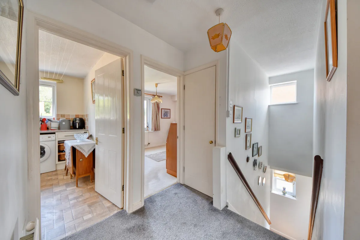 Swindon, SN6, photo 9