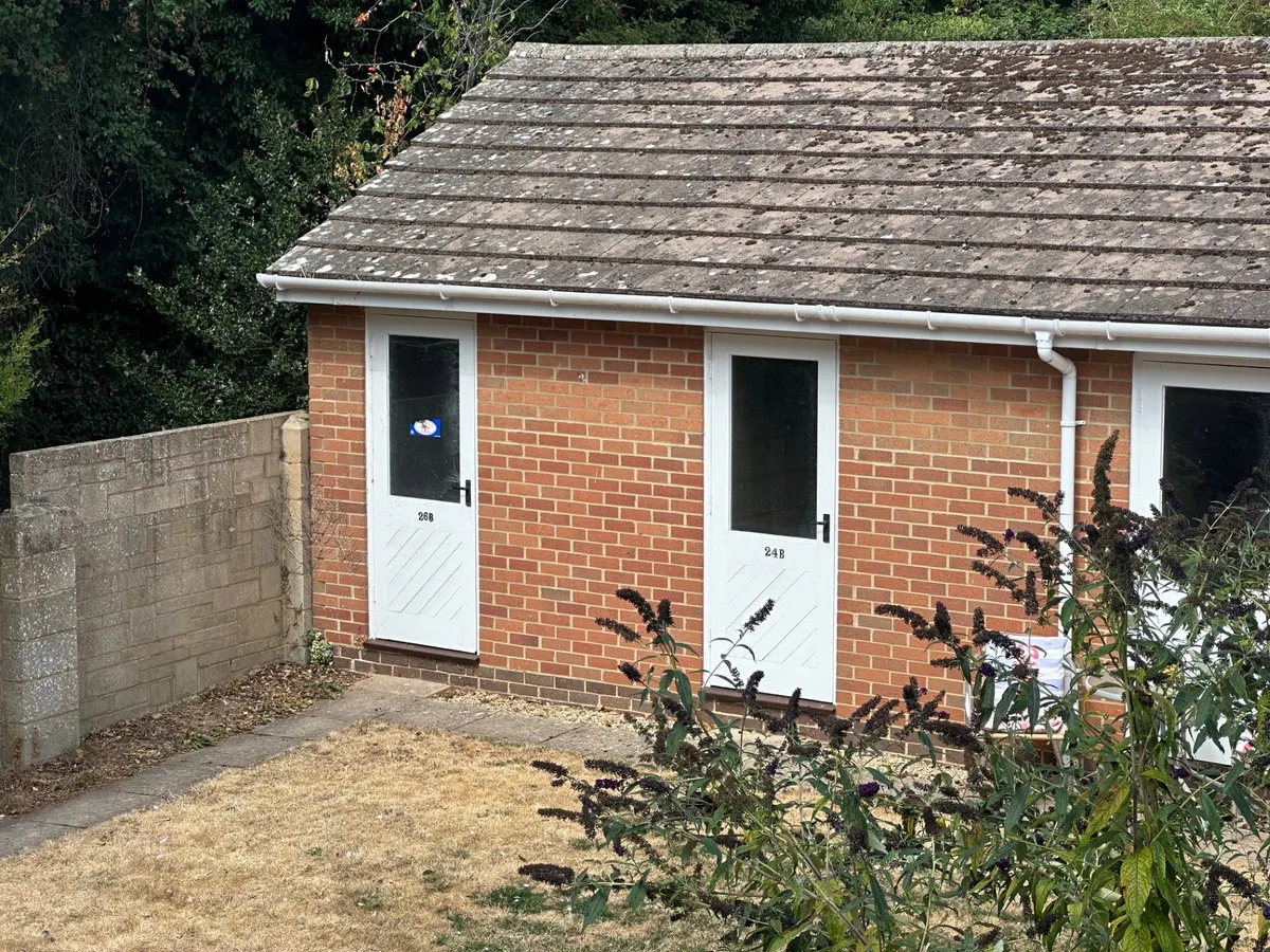 Swindon, SN6, photo 13