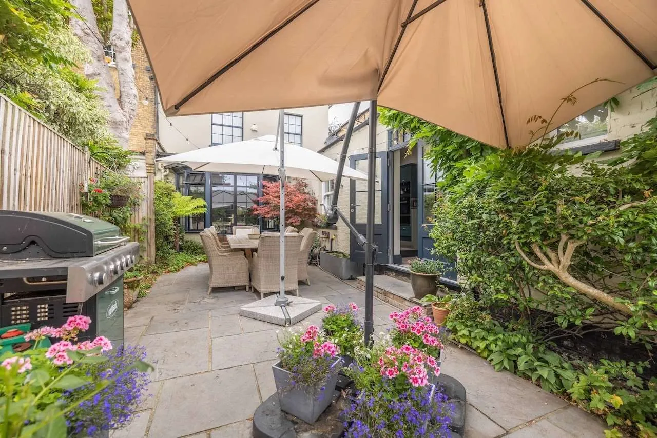 High Street, Datchet, SL3, photo 14