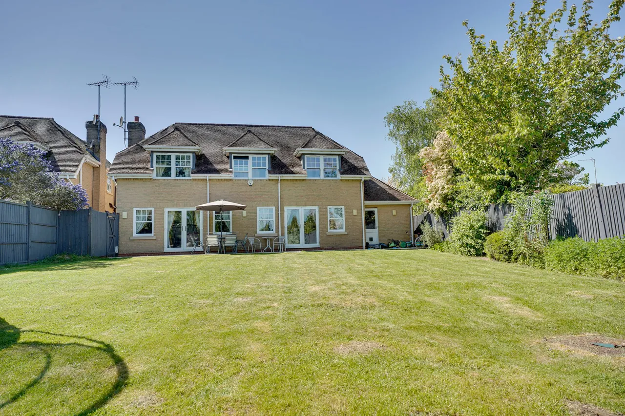 High Wych Road, Sawbridgeworth, CM21, photo 3