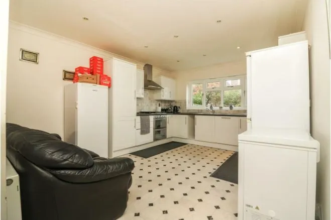 The Courtyard, Chelmsford, CM3, photo 7