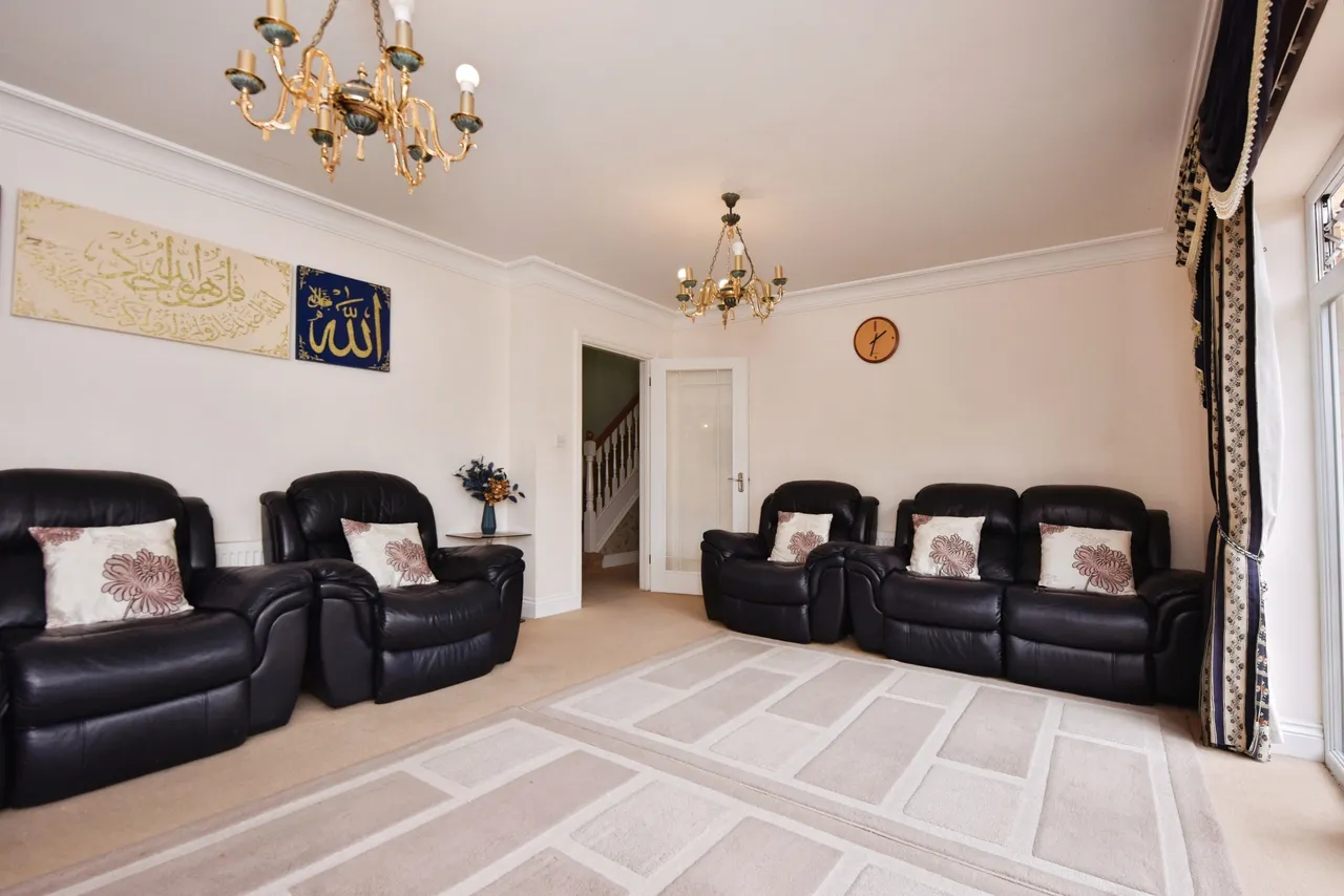 The Courtyard, Chelmsford, CM3, photo 11