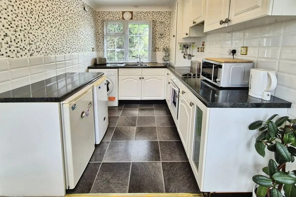 Walton Bay, Clevedon, North Somerset, BS21, photo 4