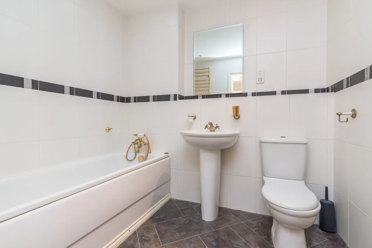 Four Oaks Road, Sutton Coldfield, B74, photo 12
