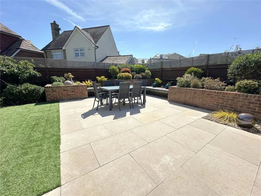 Howland Close, Eastbourne, BN23, photo 18