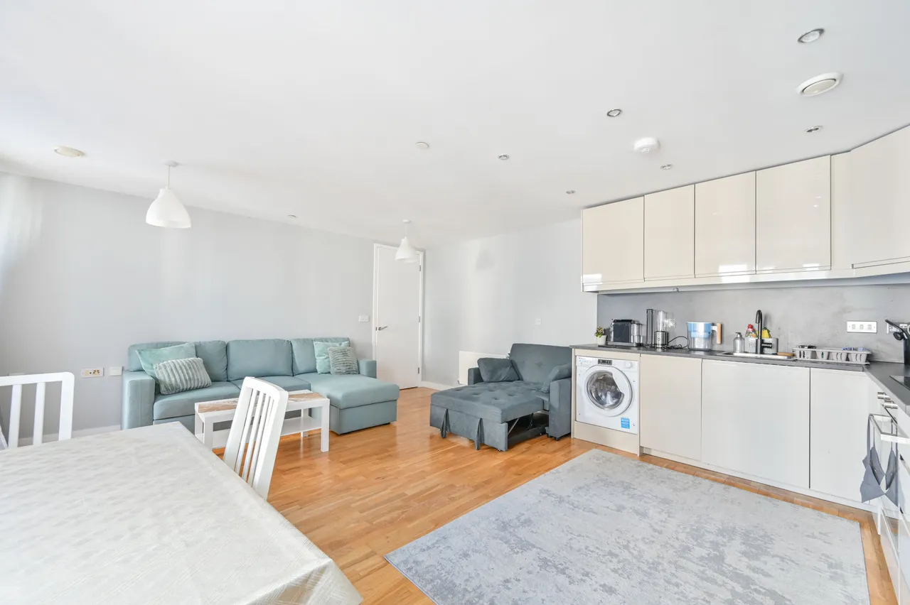 Flat 48, Elizabeth House, 341 High Road, Wembley, photo 6