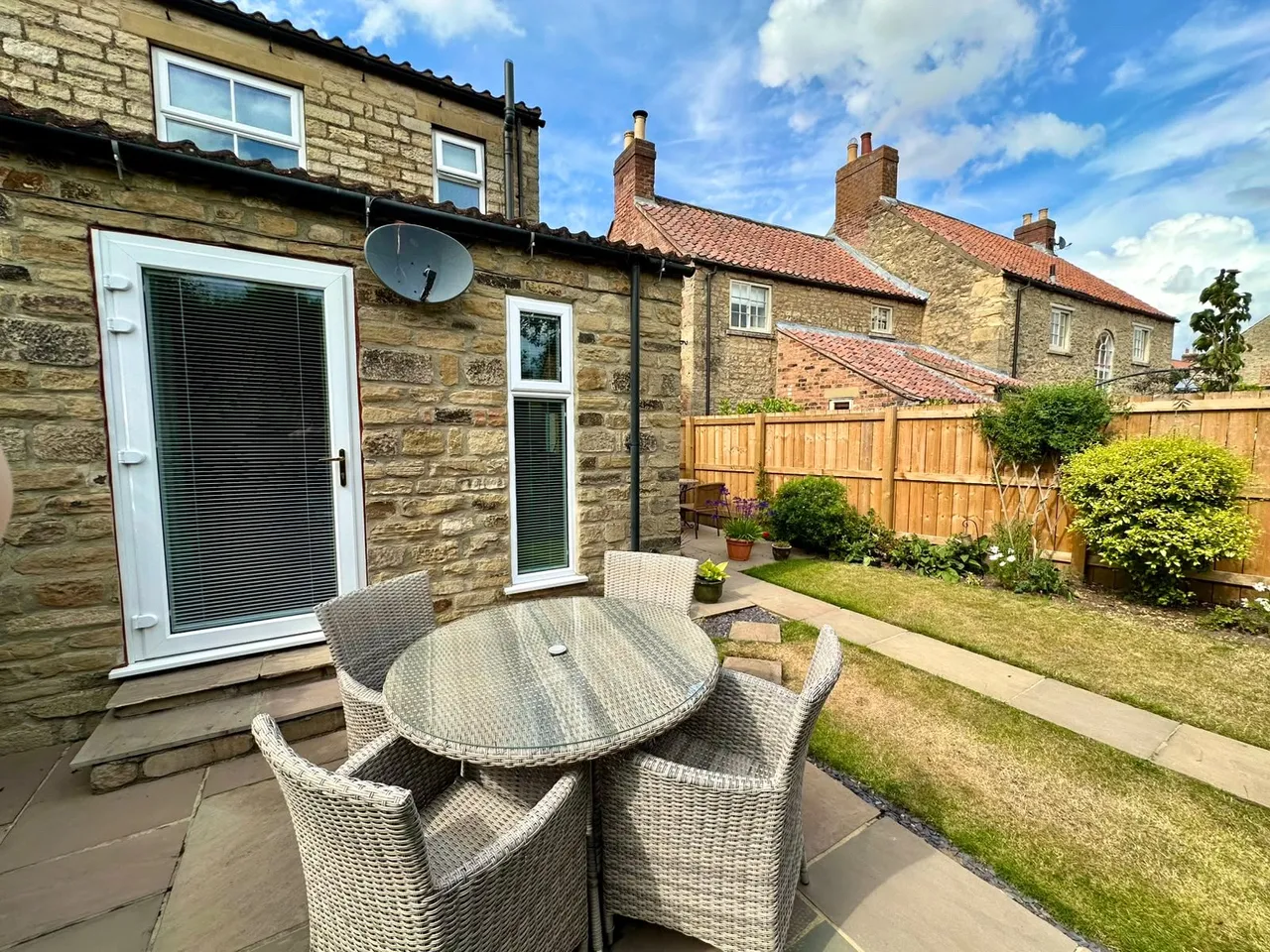 Half Mile House, Asenby, North Yorkshire, YO7 3QR, photo 18