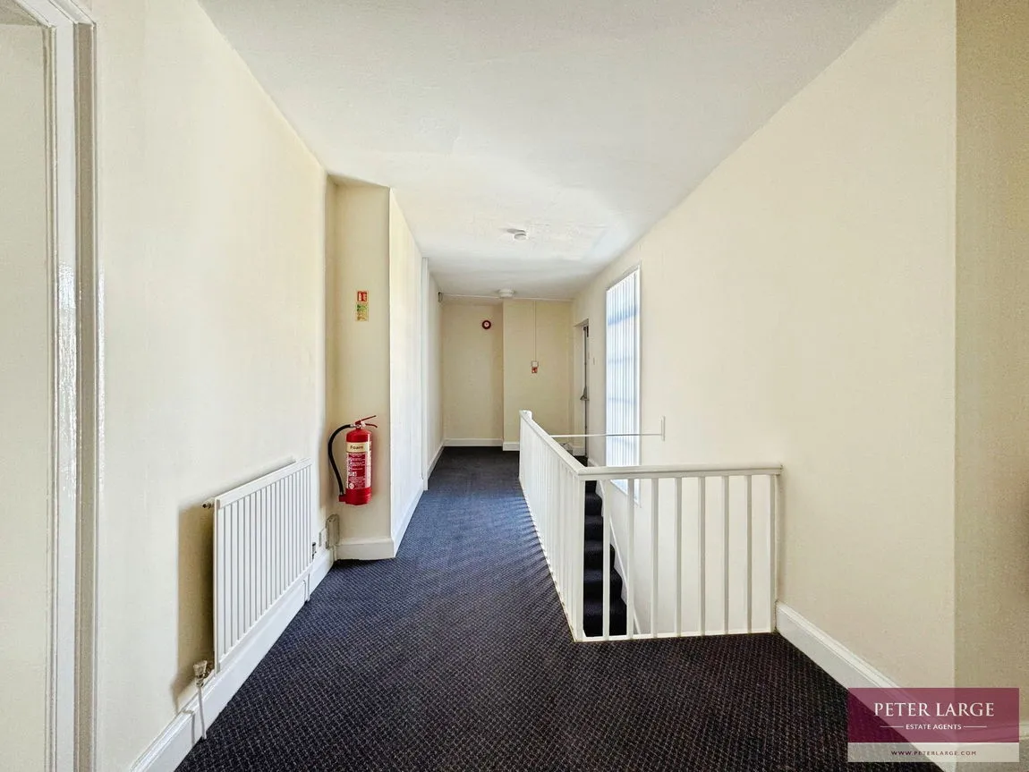 Russell Road, Rhyl, Denbighshire, LL18 3BS, photo 8