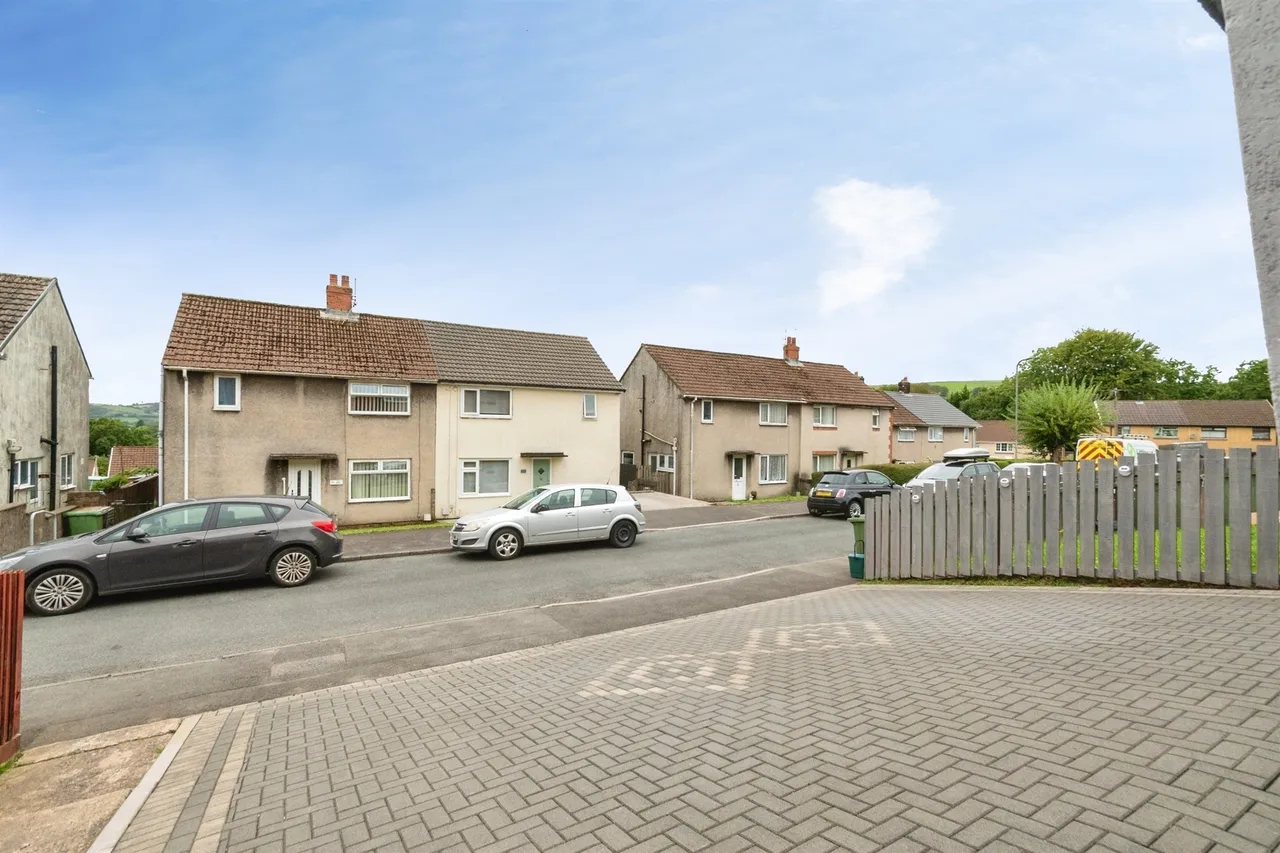 Heol Tir Bach, Caerphilly, CF83, photo 32