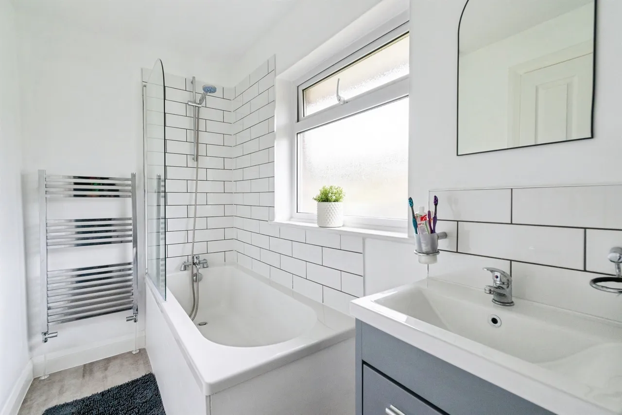 Heol Tir Bach, Caerphilly, CF83, photo 24