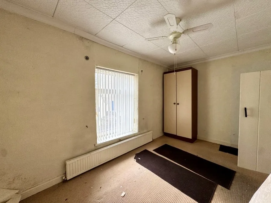 Twynyrodyn Road, Merthyr Tydfil, photo 6