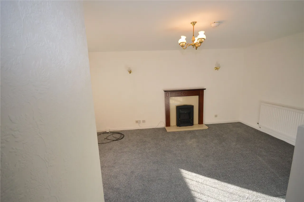 Sheila Walk, Liverpool, L10, photo 9