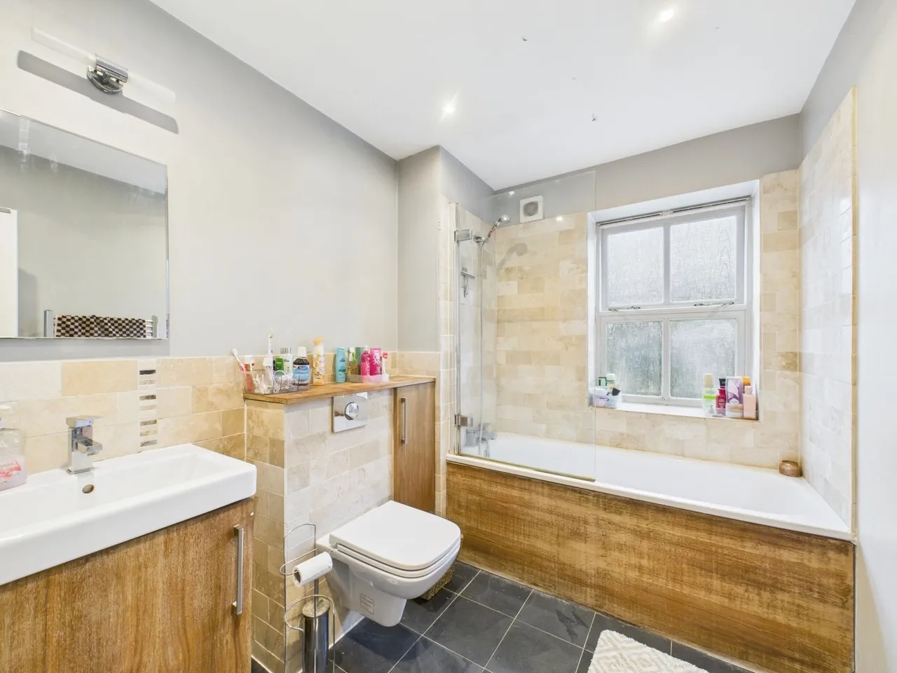 Hampton Close, London, N11, photo 8