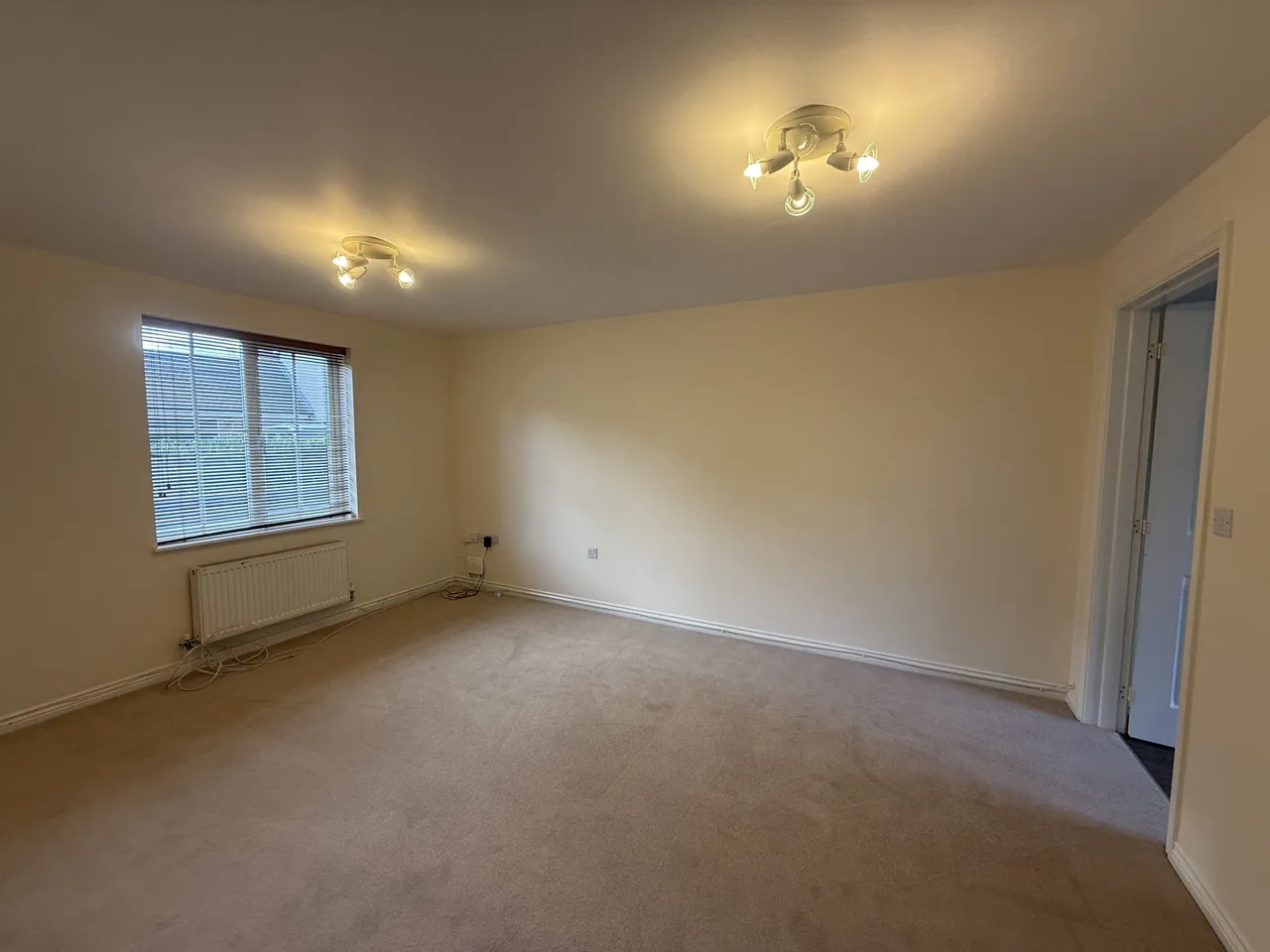 Elmcroft Close, Beck Row, BURY ST. EDMUNDS, photo 5