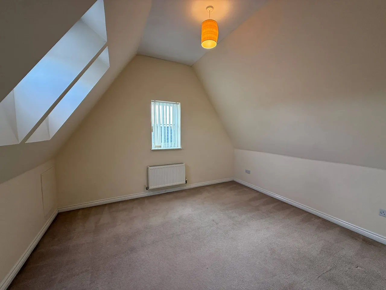 Elmcroft Close, Beck Row, BURY ST. EDMUNDS, photo 9