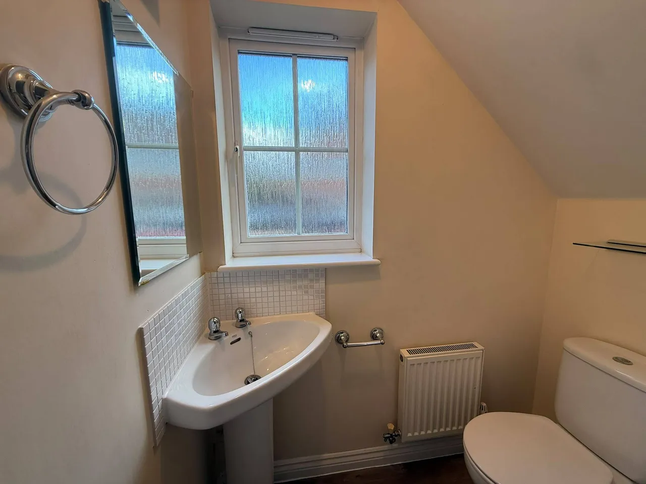 Elmcroft Close, Beck Row, BURY ST. EDMUNDS, photo 11