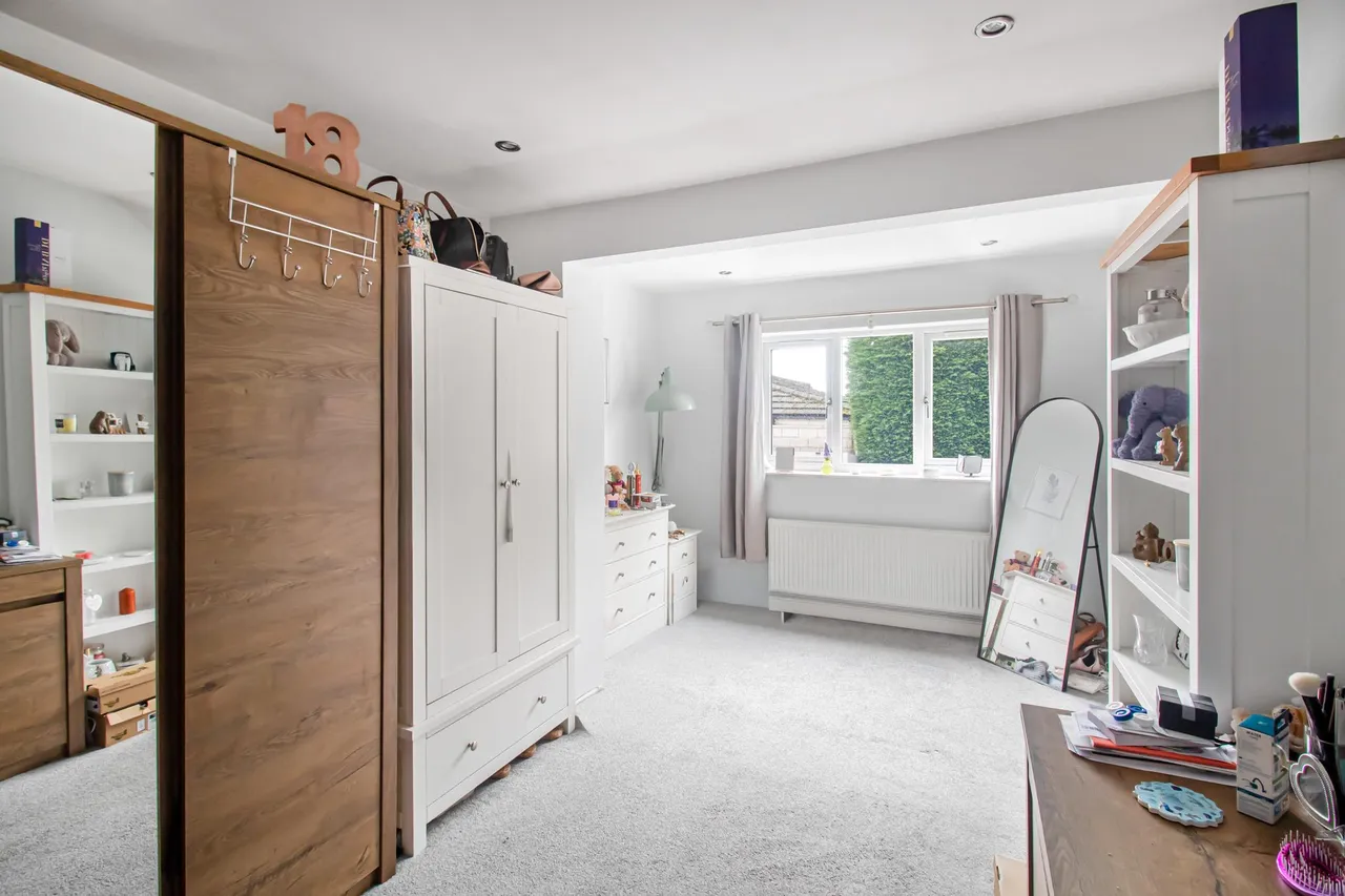 Farm View, New Tupton, S42, photo 20