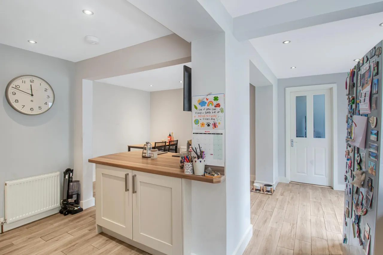 Farm View, New Tupton, S42, photo 9