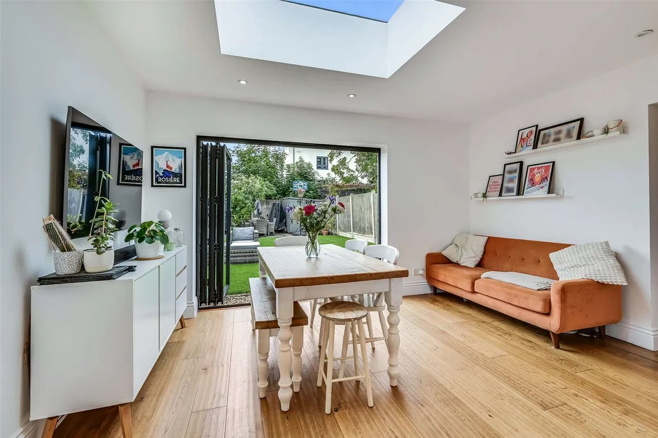 Manor Road, Chelmsford, Essex, CM2 0ER, photo 7