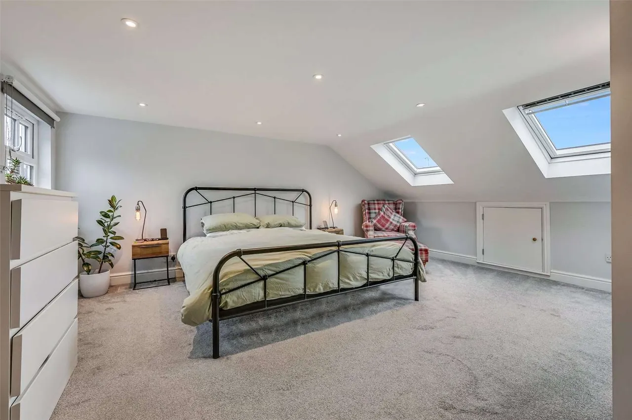 Manor Road, Chelmsford, Essex, CM2 0ER, photo 9