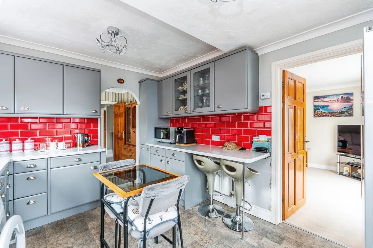 Westover Road, Old Redbridge, SO16, photo 9