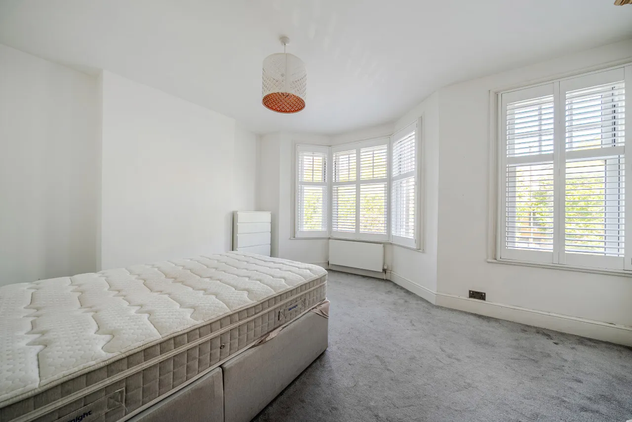 Plough Lane, Wimbledon, SW19, photo 3
