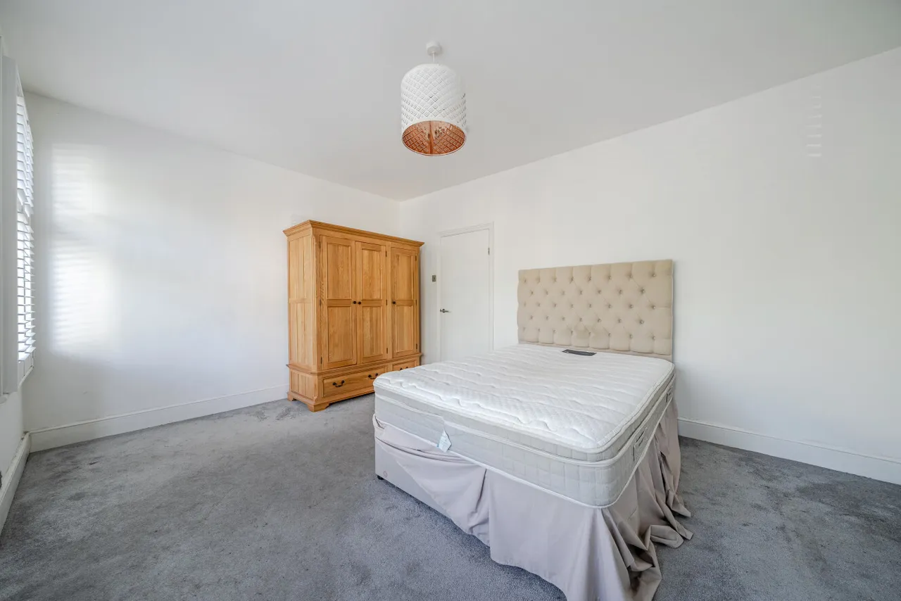 Plough Lane, Wimbledon, SW19, photo 12