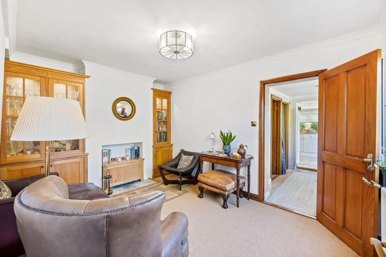 Redehall Road, Smallfield, Horley, Horley, RH6 9QL, photo 11