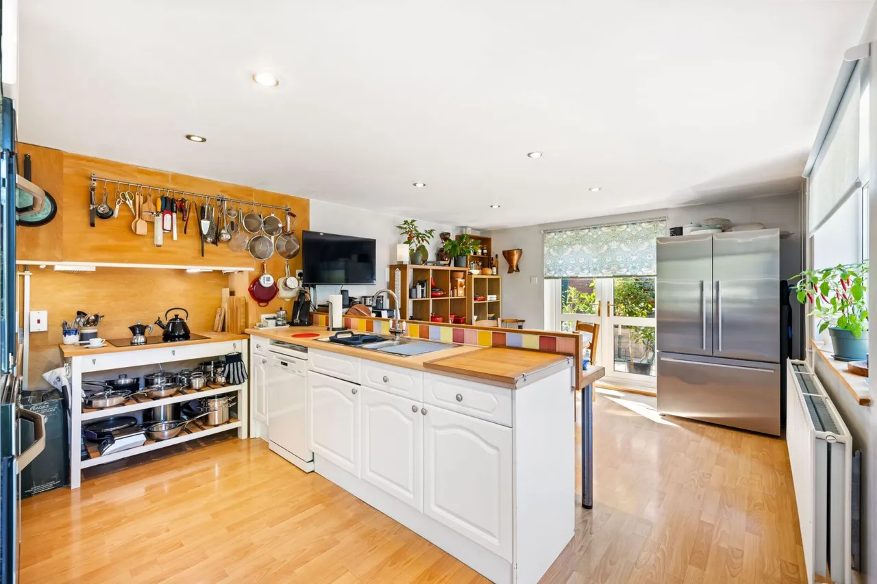 Redehall Road, Smallfield, Horley, Horley, RH6 9QL, photo 8