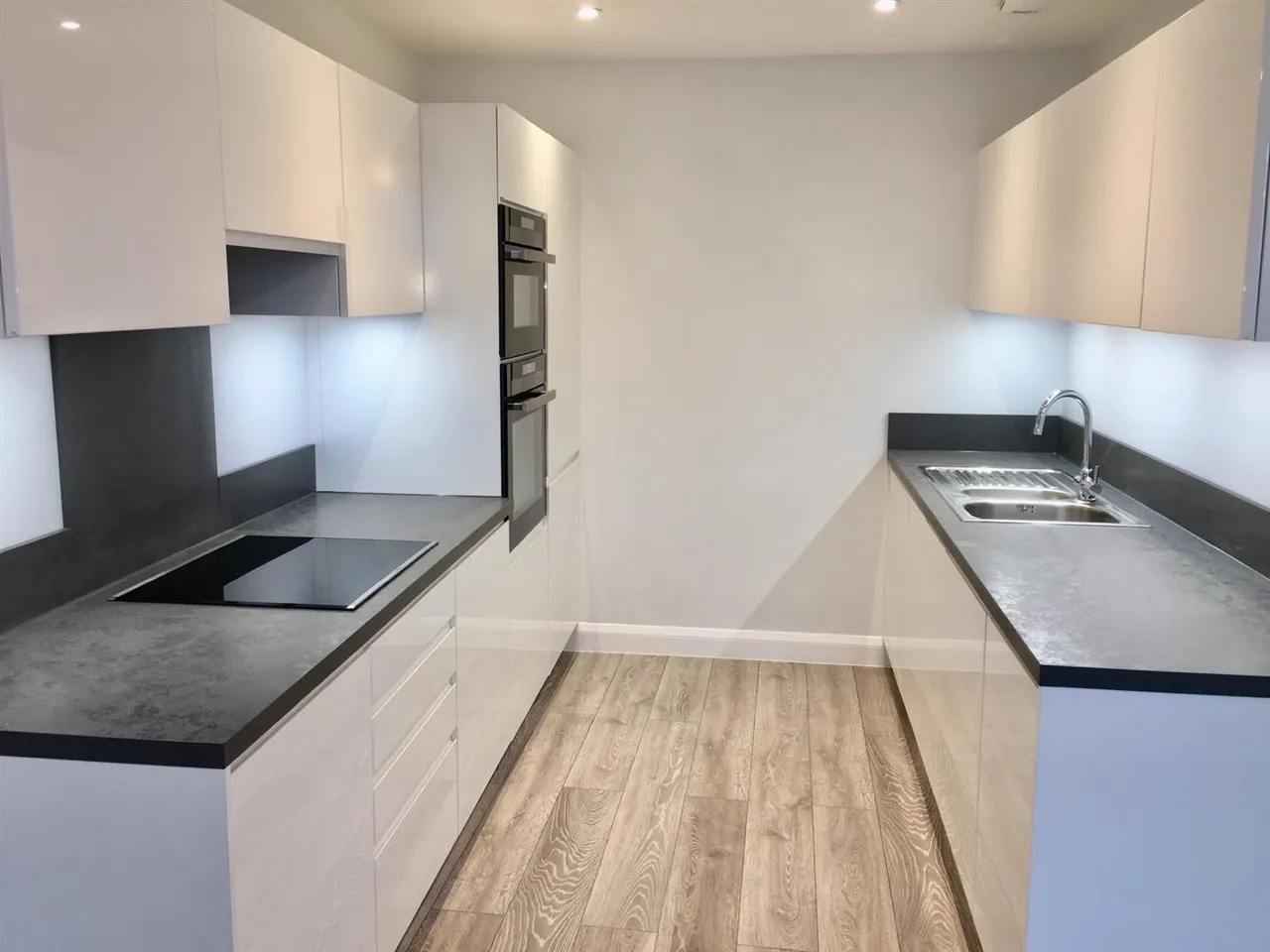 2 bed flat to rent, London Road, Croydon, CR0