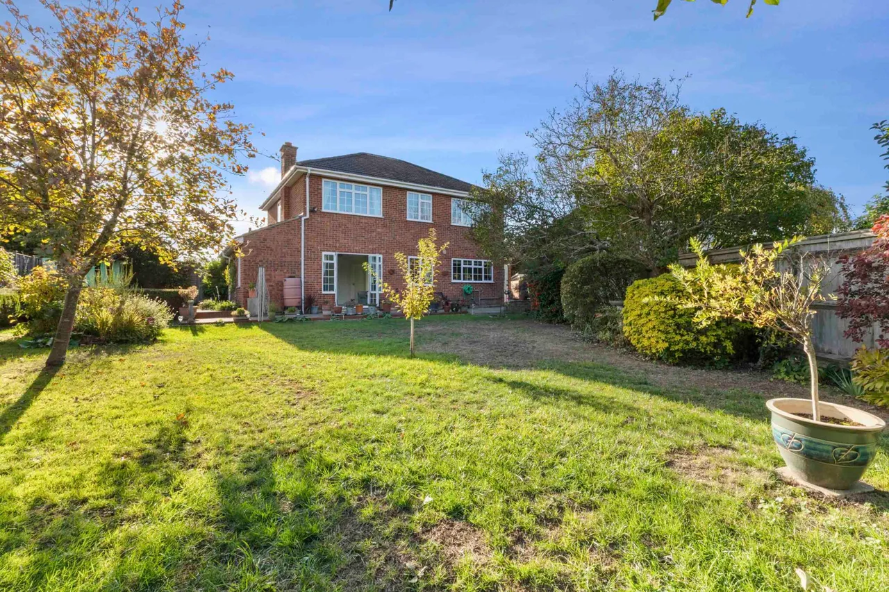 Kings Oak Close, Monks Risborough, HP27, photo 2