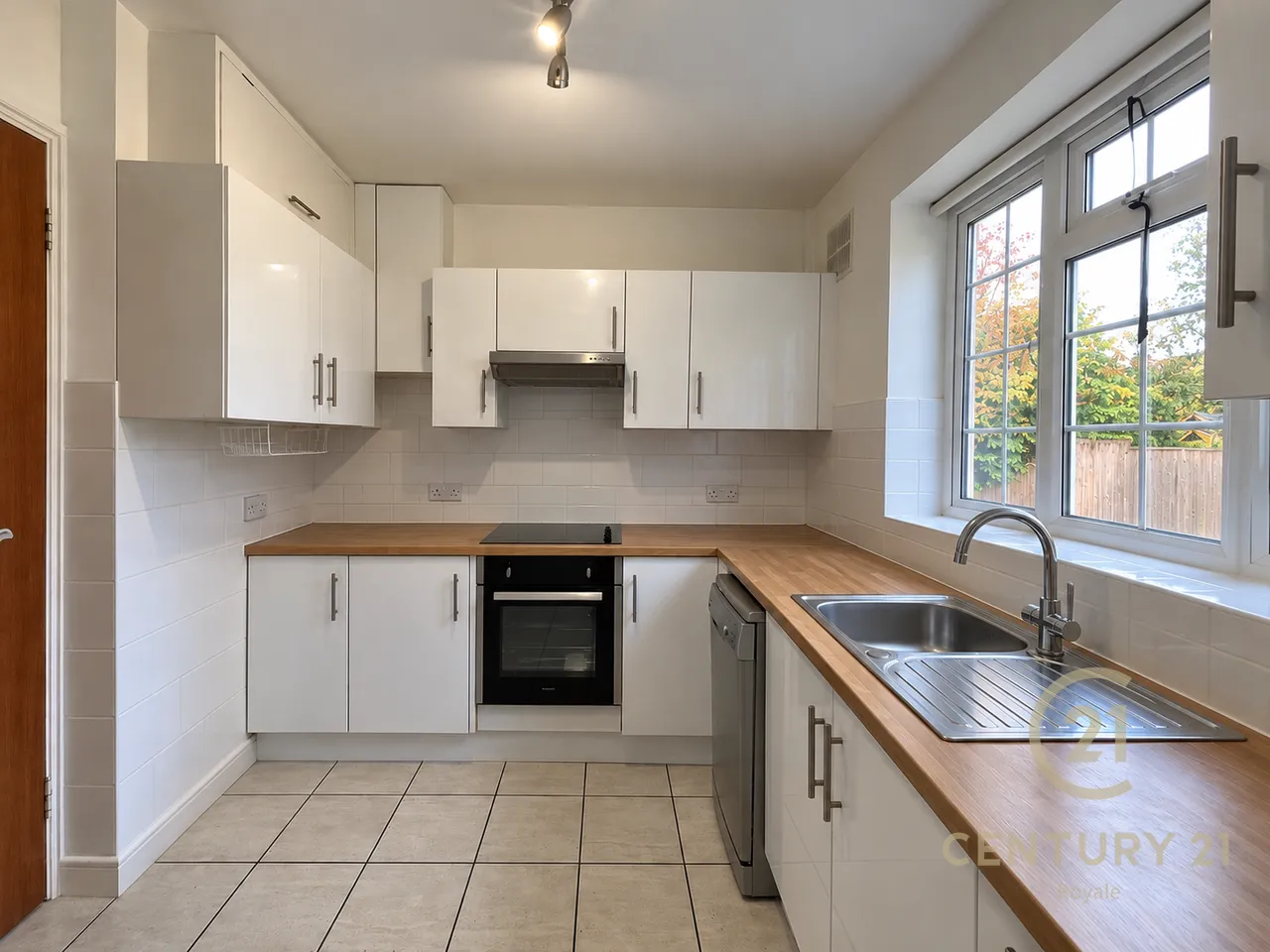 The Avenue, Worcester Park, KT4, photo 5