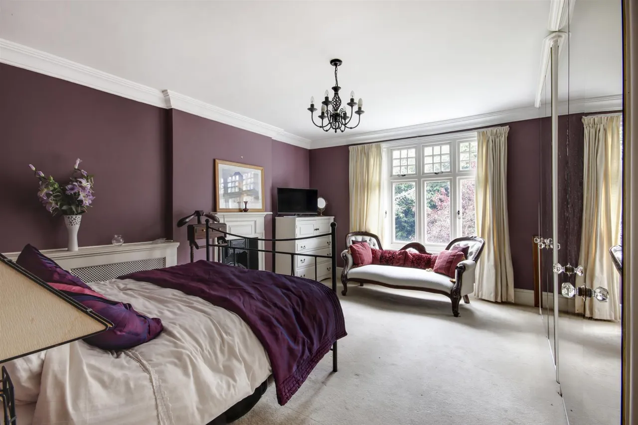 Main Road, Westerham, photo 16
