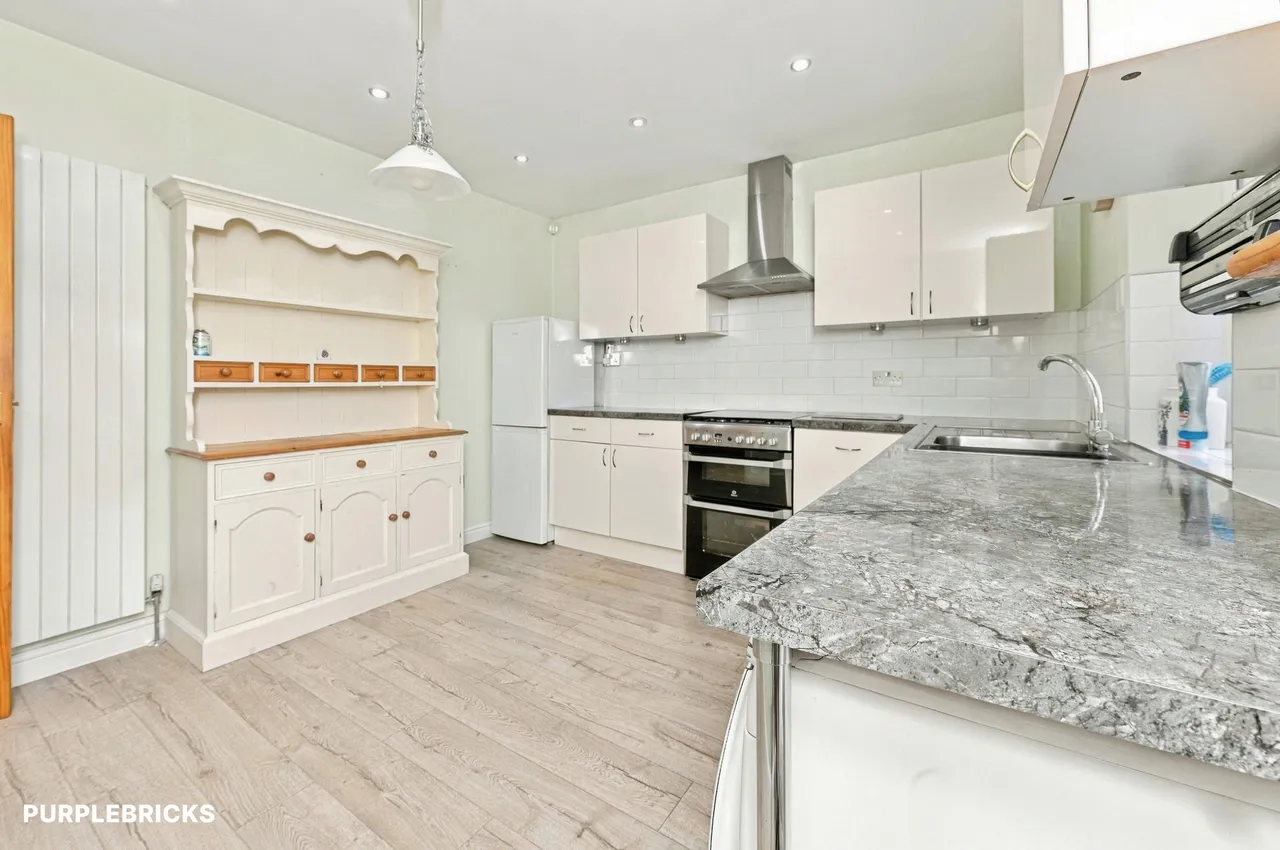 Upper Lane, Wakefield, WF4, photo 21