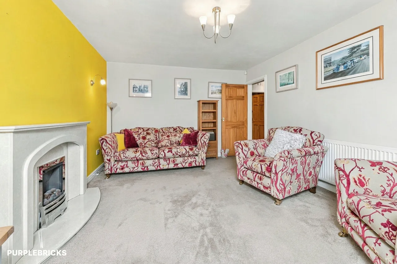 Upper Lane, Wakefield, WF4, photo 12